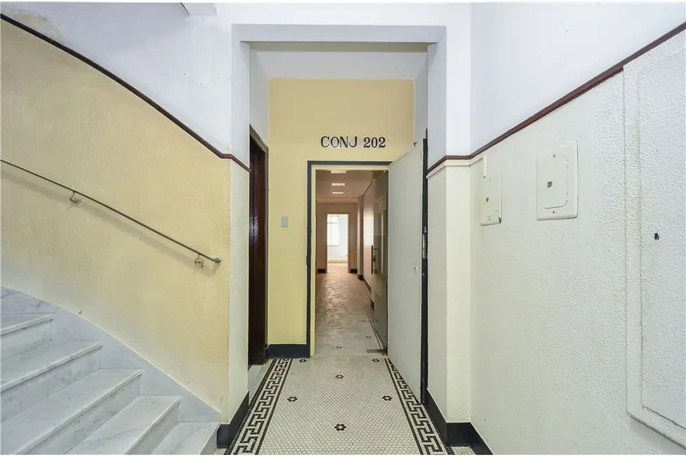 Foto 1 de Sala Comercial à venda, 100m2 em Sé, São Paulo - SP
