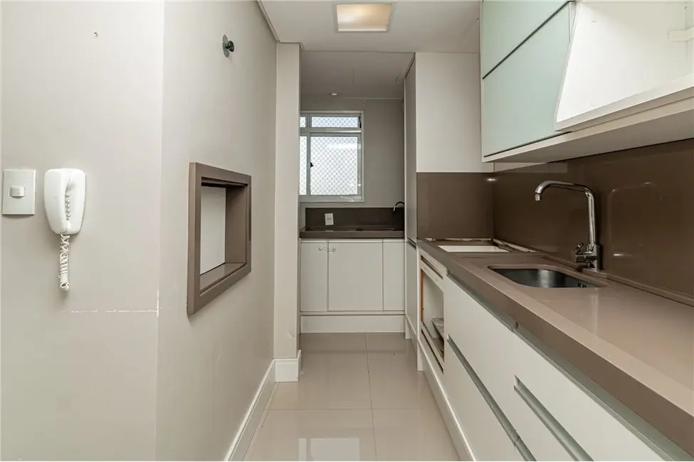 Foto 8 de Apartamento com 3 quartos à venda, 76m2 em Jardim Carvalho, Porto Alegre - RS