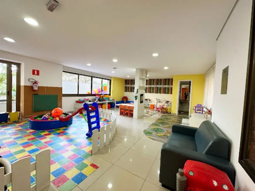 Cobertura com 3 quartos à venda, 223m2 em Jardim Guedala, São Paulo - SP - imagem 8 Foto 8 de Cobertura com 3 quartos à venda, 223m2 em Jardim Guedala, São Paulo - SP