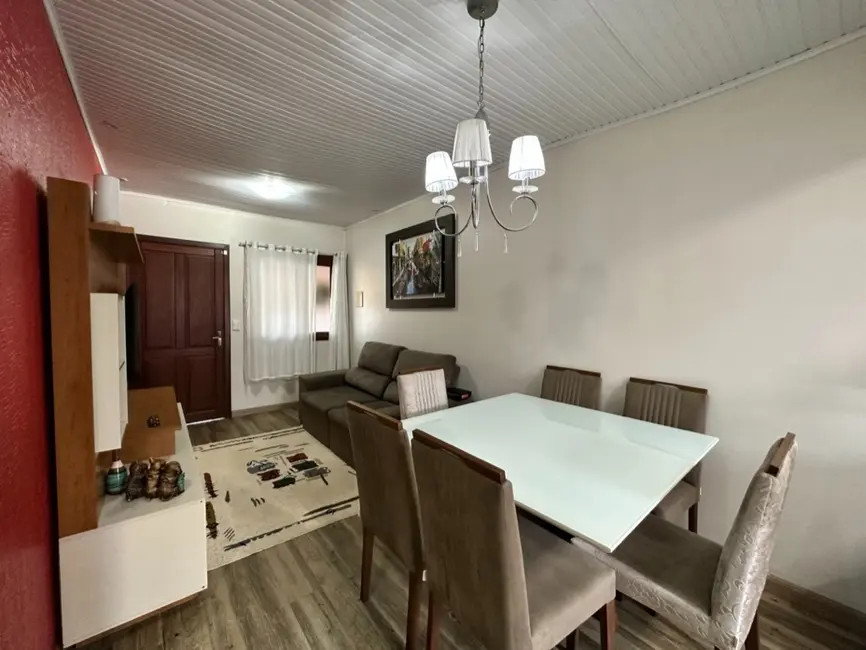 Casa com 2 quartos à venda, 80m2 em São José, Canoas - RS - imagem 7 Foto 7 de Casa com 2 quartos à venda, 80m2 em São José, Canoas - RS