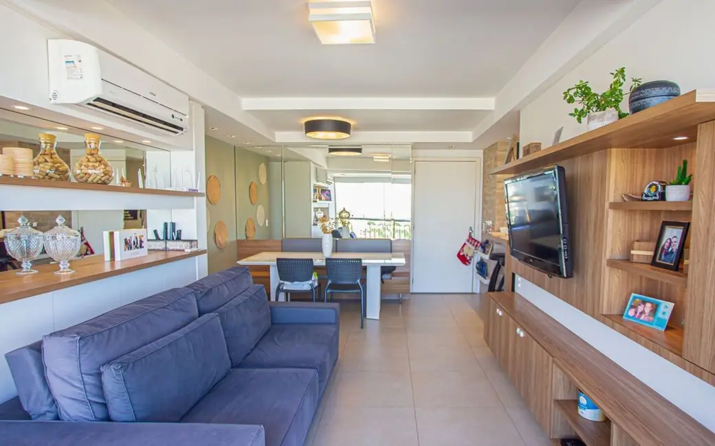 Foto 3 de Apartamento com 2 quartos à venda, 69m2 em Jardim Lindóia, Porto Alegre - RS