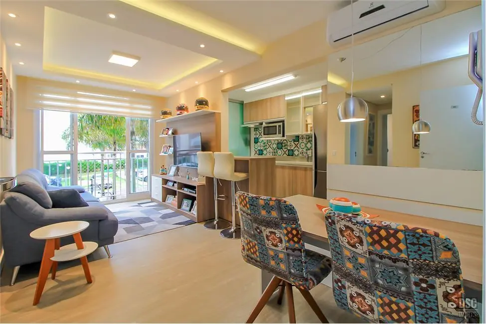 Foto 1 de Apartamento com 2 quartos à venda, 58m2 em Vila Nova, Porto Alegre - RS