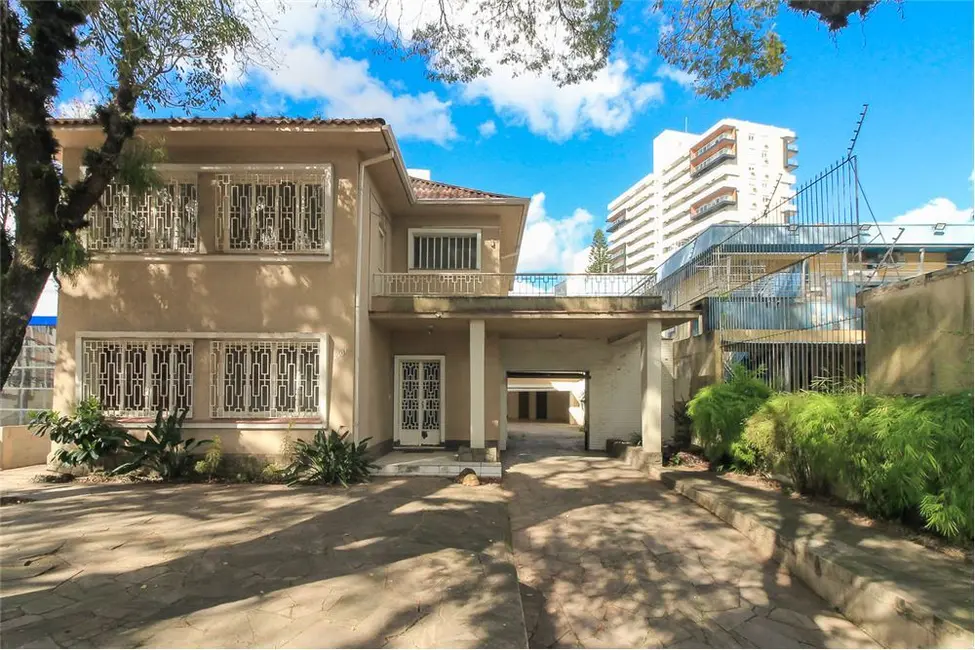 Foto 2 de Fazenda / Haras à venda, 606m2 em Petrópolis, Porto Alegre - RS