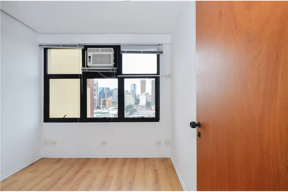 Sala Comercial à venda, 65m2 em Vila Olímpia, São Paulo - SP - imagem 5 Foto 5 de Sala Comercial à venda, 65m2 em Vila Olímpia, São Paulo - SP