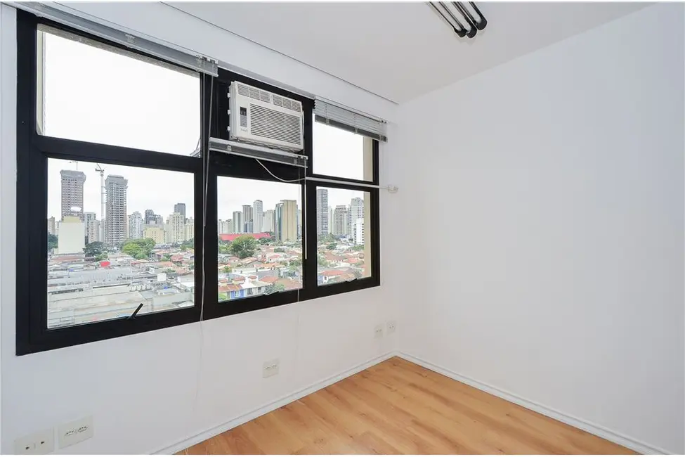 Sala Comercial à venda, 65m2 em Vila Olímpia, São Paulo - SP - imagem 8 Foto 8 de Sala Comercial à venda, 65m2 em Vila Olímpia, São Paulo - SP