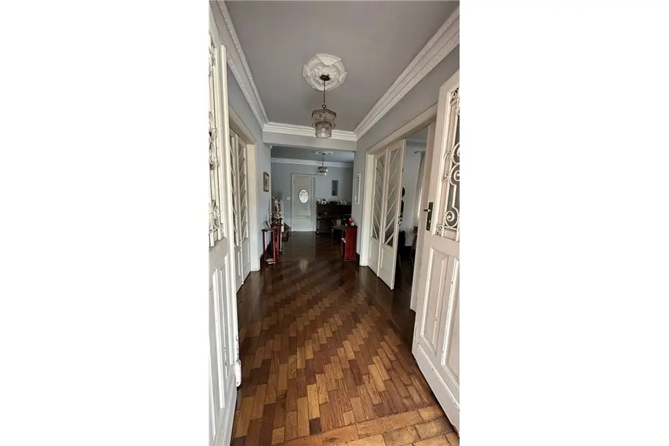 Foto 1 de Casa à venda, 385m2 em Cambuci, São Paulo - SP