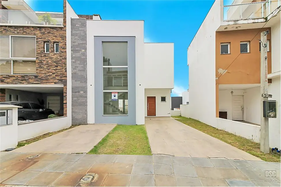 Foto 1 de Casa de Condomínio com 3 quartos à venda, 168m2 em Hípica, Porto Alegre - RS