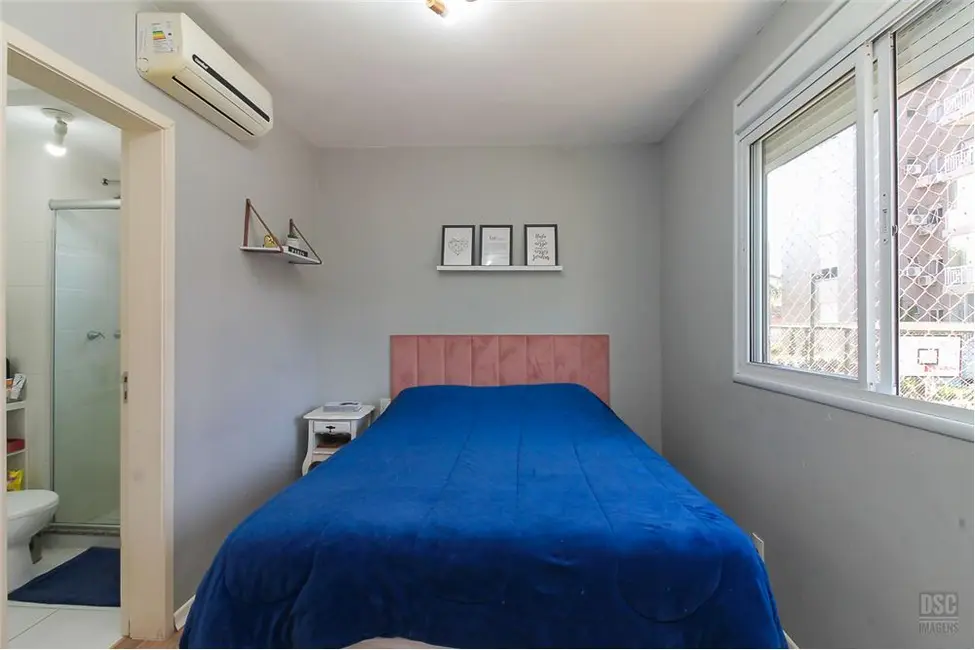 Apartamento com 3 quartos à venda, 72m2 em Teresópolis, Porto Alegre - RS - imagem 8 Foto 8 de Apartamento com 3 quartos à venda, 72m2 em Teresópolis, Porto Alegre - RS