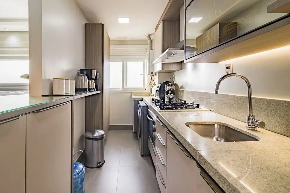 Foto 8 de Apartamento com 3 quartos à venda, 77m2 em São João, Porto Alegre - RS