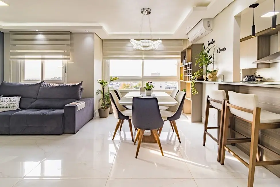 Foto 5 de Apartamento com 3 quartos à venda, 77m2 em São João, Porto Alegre - RS