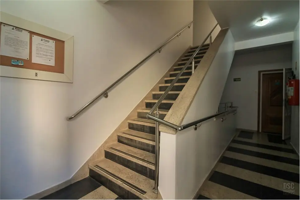 Apartamento com 2 quartos à venda, 59m2 em Azenha, Porto Alegre - RS - imagem 6 Foto 6 de Apartamento com 2 quartos à venda, 59m2 em Azenha, Porto Alegre - RS