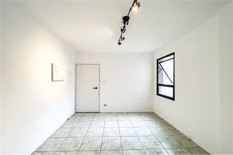 Foto 3 de Sala Comercial à venda, 59m2 em Jardim Paulista, São Paulo - SP