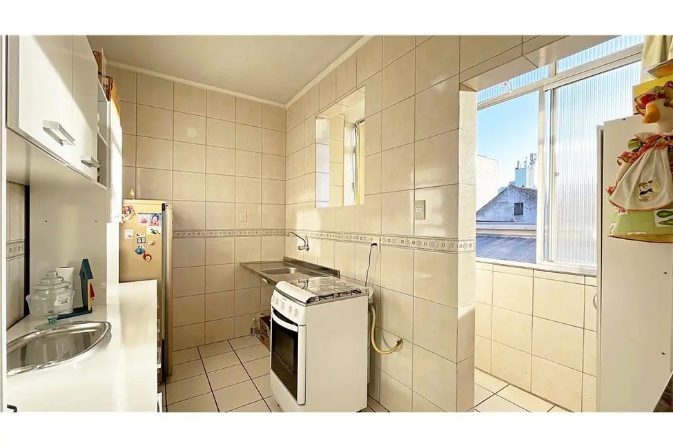 Apartamento com 1 quarto à venda, 55m2 em Menino Deus, Porto Alegre - RS - imagem 7 Foto 7 de Apartamento com 1 quarto à venda, 55m2 em Menino Deus, Porto Alegre - RS