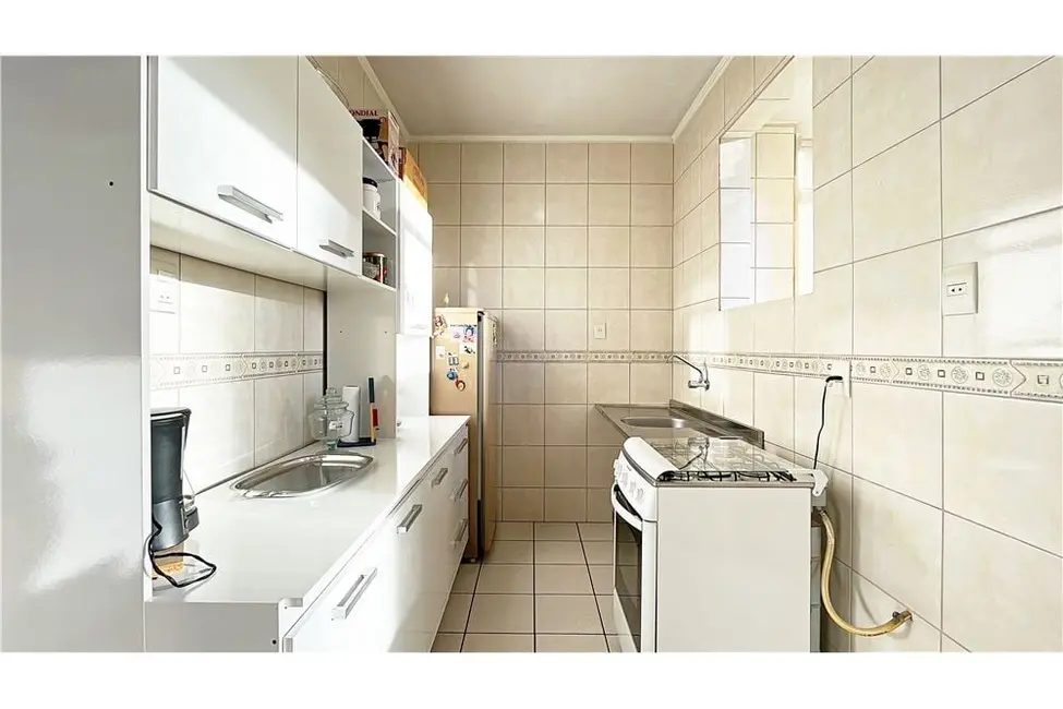 Apartamento com 1 quarto à venda, 55m2 em Menino Deus, Porto Alegre - RS - imagem 6 Foto 6 de Apartamento com 1 quarto à venda, 55m2 em Menino Deus, Porto Alegre - RS