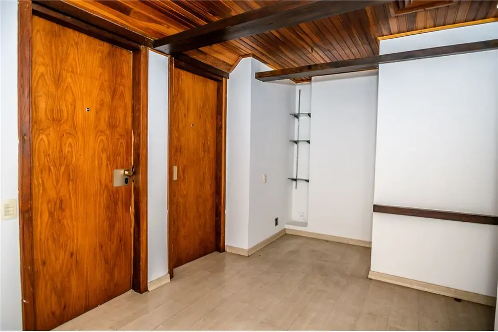 Foto 5 de Sala Comercial à venda, 47m2 em Floresta, Porto Alegre - RS