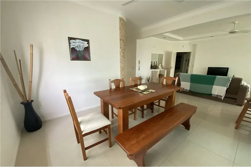 Foto 5 de Apartamento com 2 quartos à venda, 130m2 em Centro, Itapema - SC