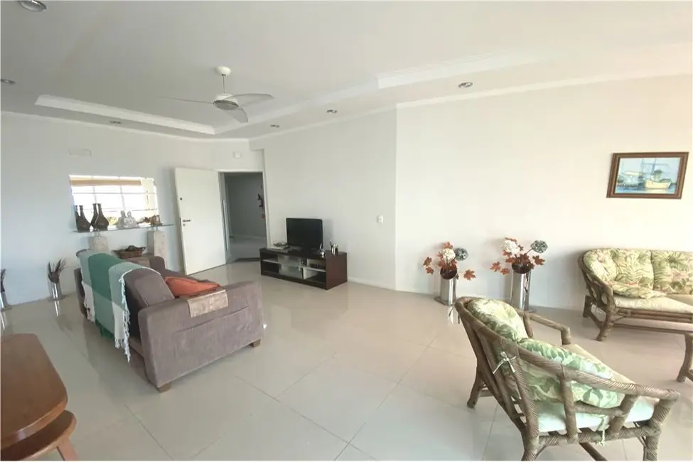 Foto 4 de Apartamento com 2 quartos à venda, 130m2 em Centro, Itapema - SC