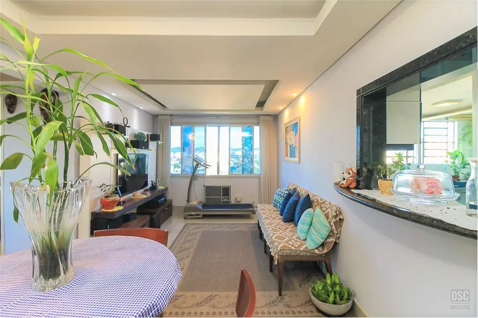 Foto 3 de Apartamento à venda, 76m2 em Cristal, Porto Alegre - RS