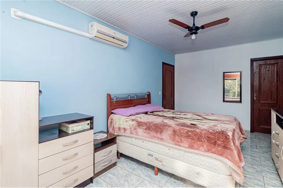 Foto 7 de Casa com 2 quartos à venda, 230m2 em Jardim Itu, Porto Alegre - RS