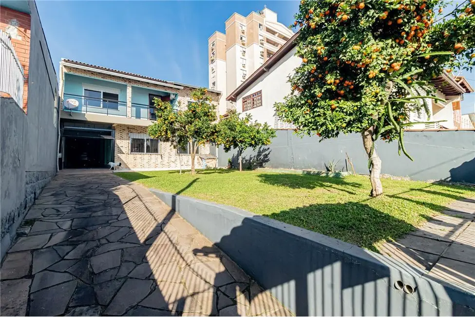 Foto 3 de Casa com 2 quartos à venda, 230m2 em Jardim Itu, Porto Alegre - RS