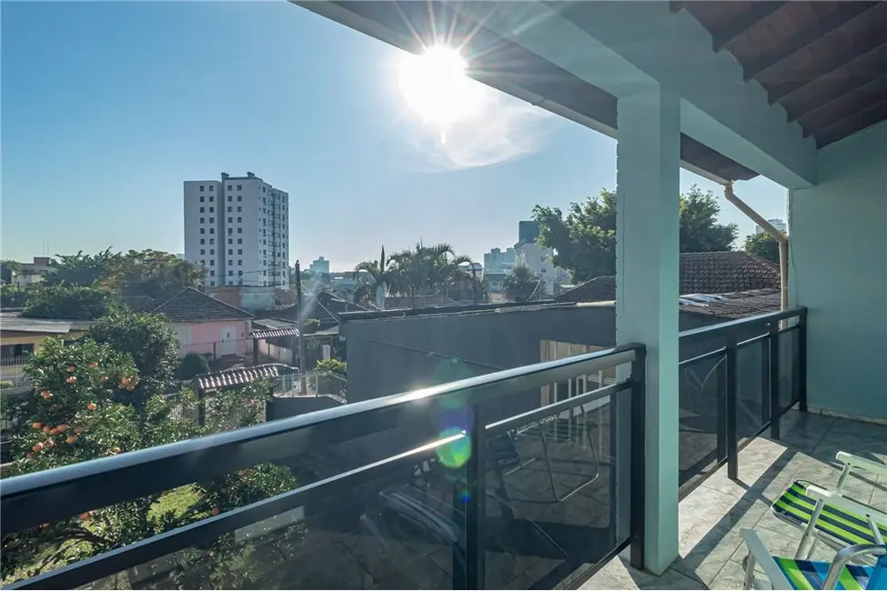 Foto 5 de Casa com 2 quartos à venda, 230m2 em Jardim Itu, Porto Alegre - RS