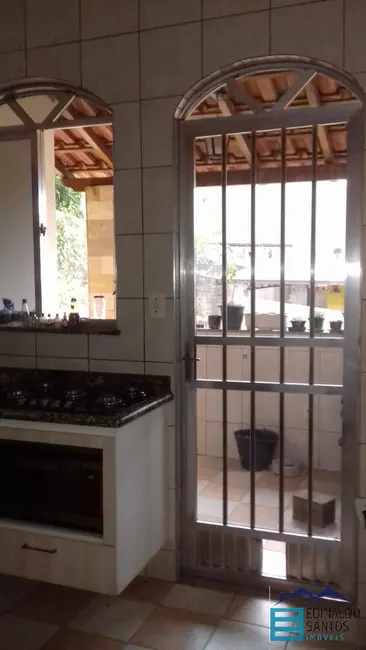 Foto 6 de Casa com 3 quartos à venda, 240m2 em São Damião, Juiz De Fora - MG