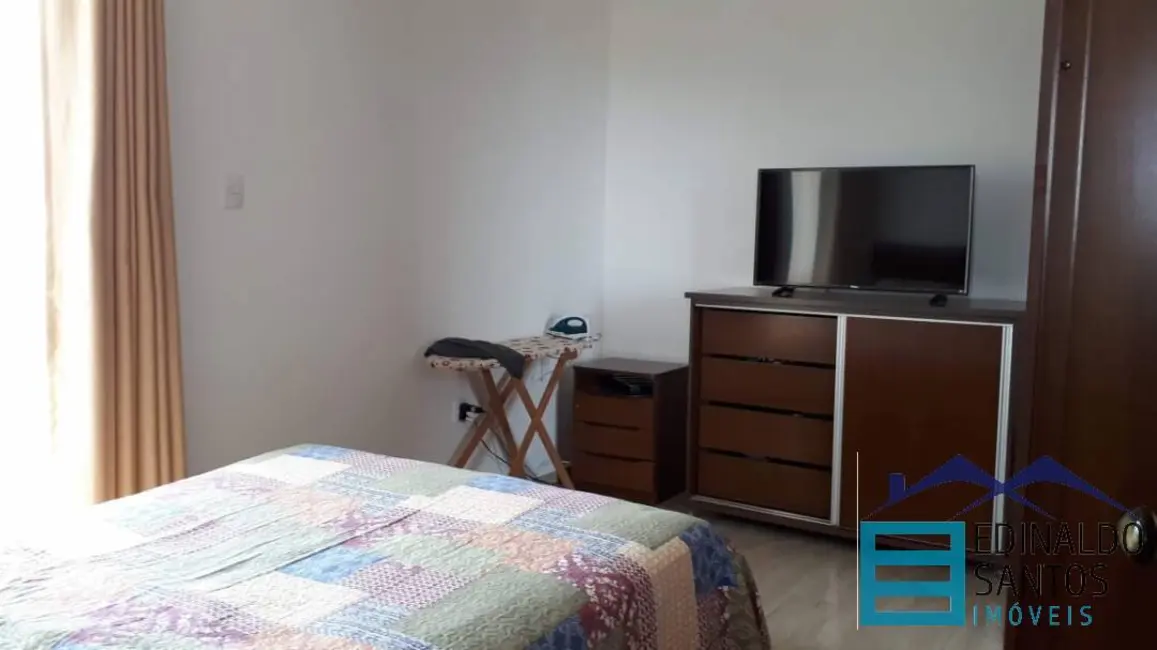 Apartamento com 3 quartos para alugar, 90m2 em Nova Era, Juiz De Fora - MG - imagem 3 Foto 3 de Apartamento com 3 quartos para alugar, 90m2 em Nova Era, Juiz De Fora - MG