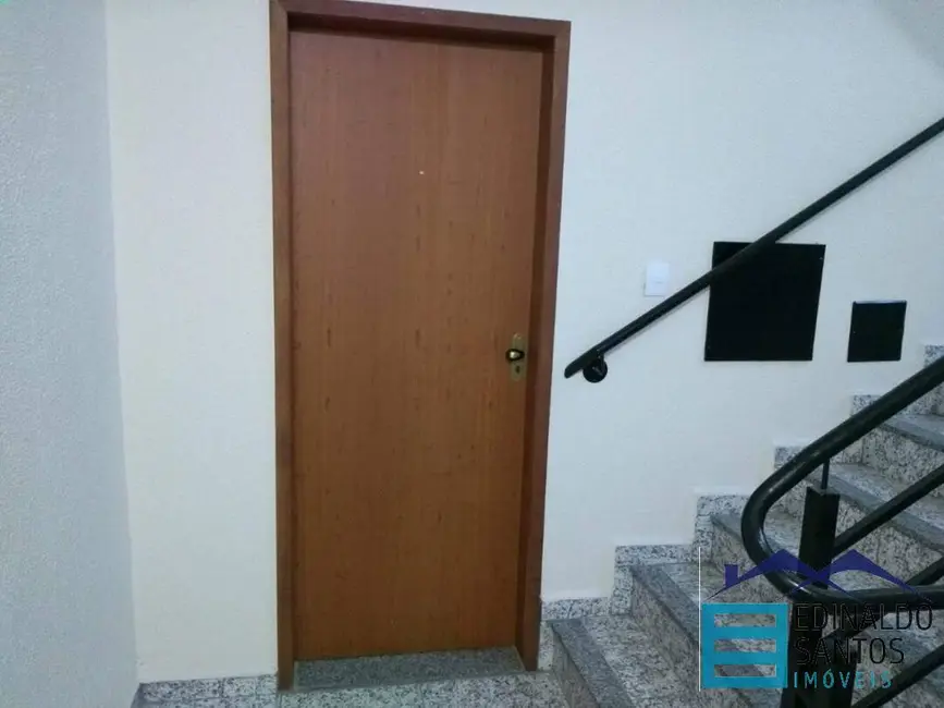 Apartamento com 3 quartos para alugar, 90m2 em Nova Era, Juiz De Fora - MG - imagem 7 Foto 7 de Apartamento com 3 quartos para alugar, 90m2 em Nova Era, Juiz De Fora - MG