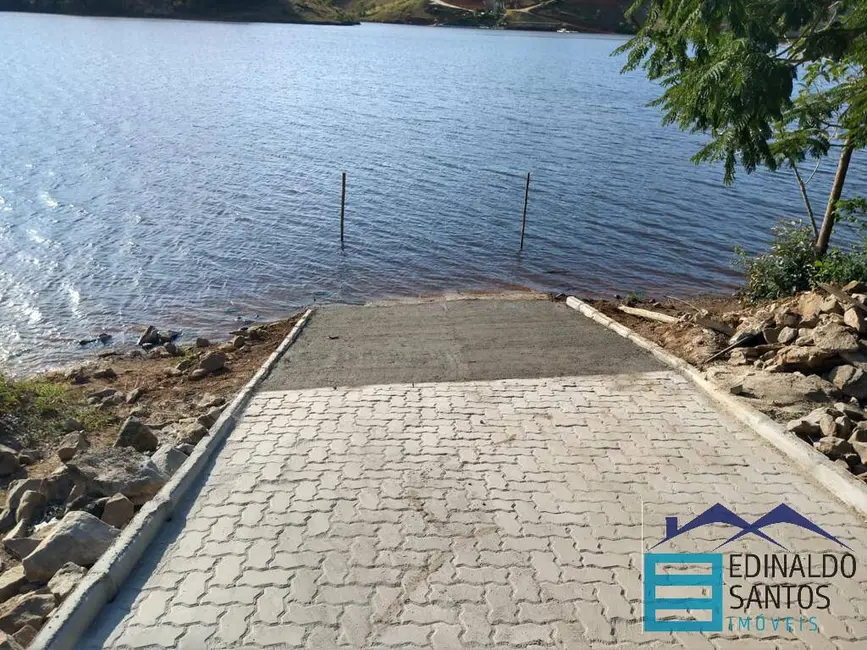 Foto 4 de Chácara à venda, 400m2 em Jóquei Clube, Juiz De Fora - MG