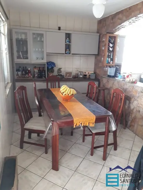 Apartamento com 2 quartos à venda, 180m2 em Santa Cruz, Juiz De Fora - MG - imagem 5 Foto 5 de Apartamento com 2 quartos à venda, 180m2 em Santa Cruz, Juiz De Fora - MG