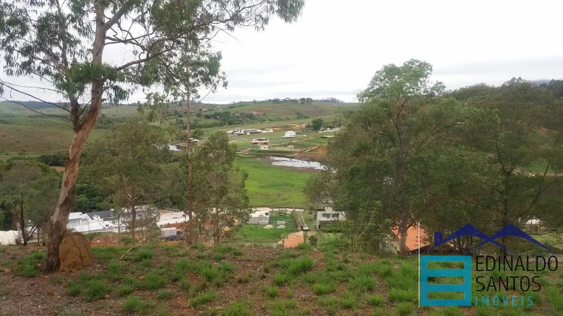 Foto 3 de Terreno / Lote à venda, 825m2 em Juiz De Fora - MG