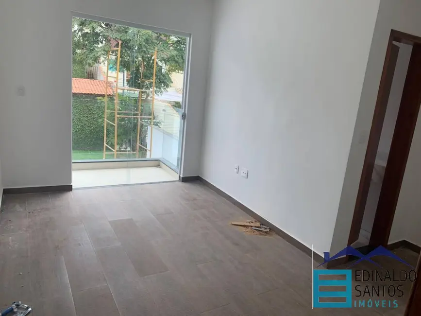 Casa com 3 quartos à venda, 130m2 em Fontesville, Juiz De Fora - MG - imagem 5 Foto 5 de Casa com 3 quartos à venda, 130m2 em Fontesville, Juiz De Fora - MG