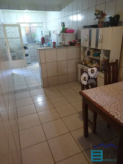 Casa com 3 quartos à venda, 300m2 em Encosta do Sol, Juiz De Fora - MG - imagem 5 Foto 5 de Casa com 3 quartos à venda, 300m2 em Encosta do Sol, Juiz De Fora - MG