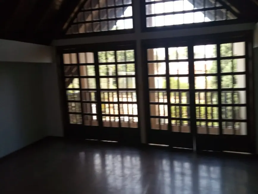 Foto 1 de Chácara com 4 quartos à venda, 217m2 em Indaiatuba - SP