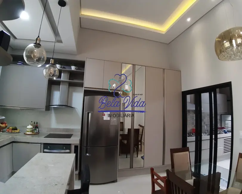 Foto 3 de Casa com 3 quartos à venda, 150m2 em Parque Residencial Sabiás, Indaiatuba - SP