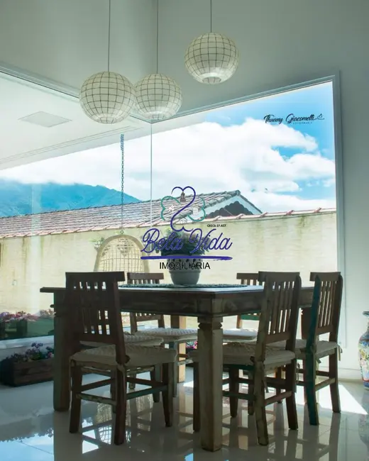 Foto 2 de Casa de Condomínio com 3 quartos à venda, 300m2 em Bertioga - SP