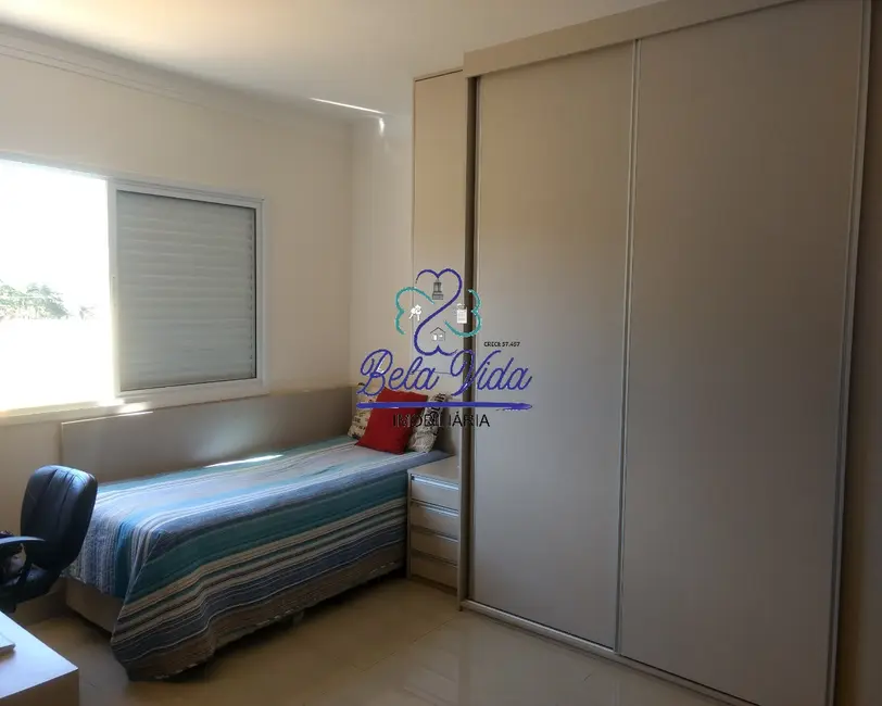 Casa de Condomínio com 4 quartos à venda, 335m2 em Jardim dos Lagos, Indaiatuba - SP - imagem 9 Foto 9 de Casa de Condomínio com 4 quartos à venda, 335m2 em Jardim dos Lagos, Indaiatuba - SP