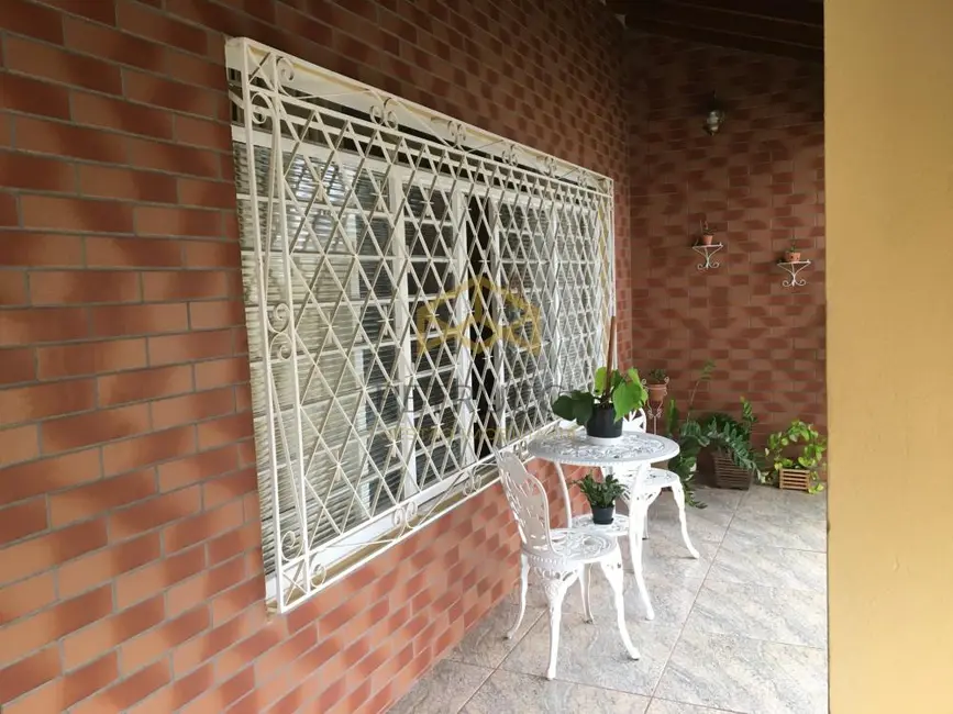 Foto 1 de Casa com 3 quartos à venda, 273m2 em Campinas - SP
