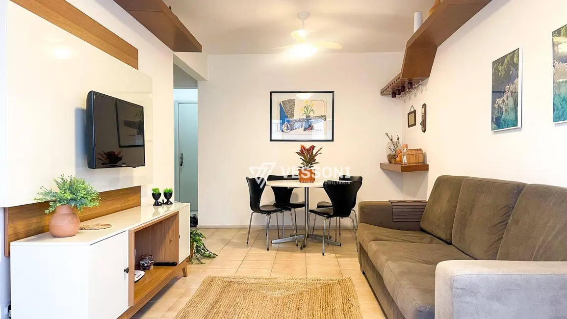 Foto 2 de Apartamento com 3 quartos para alugar, 70m2 em Centro, Matinhos - PR