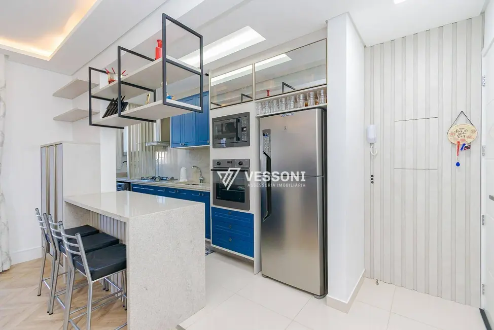 Foto 2 de Apartamento com 2 quartos à venda, 79m2 em Vila Izabel, Curitiba - PR