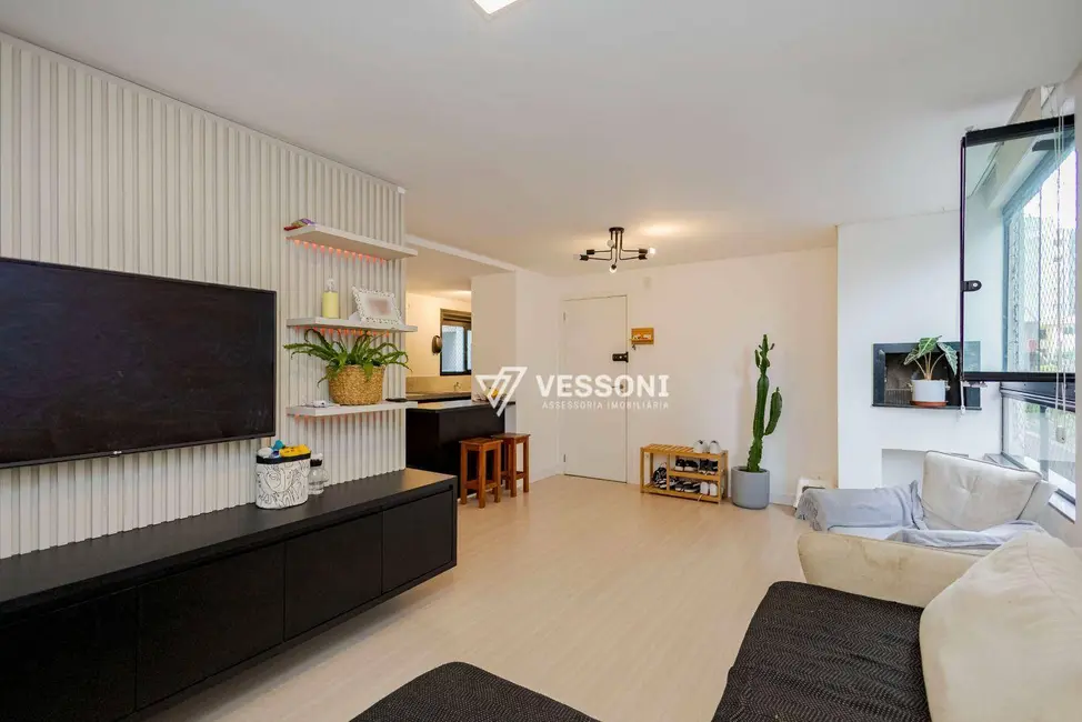 Foto 1 de Apartamento com 3 quartos à venda, 97m2 em Novo Mundo, Curitiba - PR