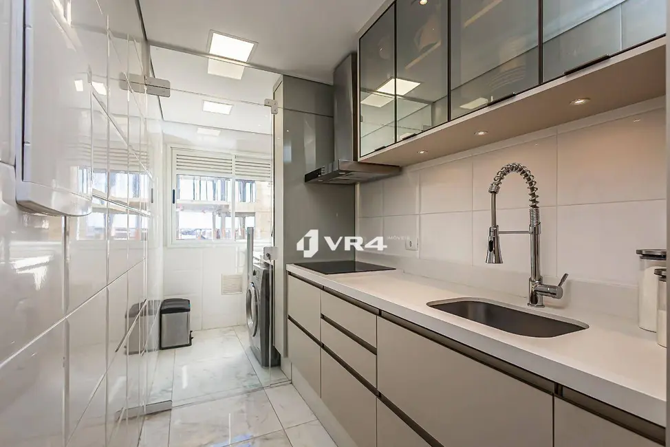 Apartamento com 3 quartos à venda, 95m2 em Novo Mundo, Curitiba - PR - imagem 3 Foto 3 de Apartamento com 3 quartos à venda, 95m2 em Novo Mundo, Curitiba - PR