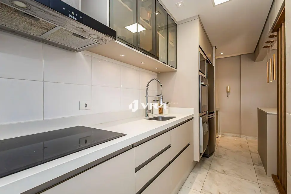 Apartamento com 3 quartos à venda, 95m2 em Novo Mundo, Curitiba - PR - imagem 5 Foto 5 de Apartamento com 3 quartos à venda, 95m2 em Novo Mundo, Curitiba - PR