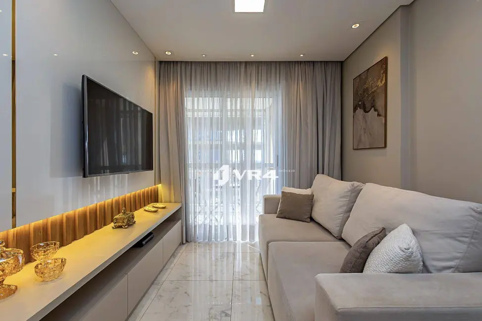Apartamento com 3 quartos à venda, 95m2 em Novo Mundo, Curitiba - PR - imagem 9 Foto 9 de Apartamento com 3 quartos à venda, 95m2 em Novo Mundo, Curitiba - PR