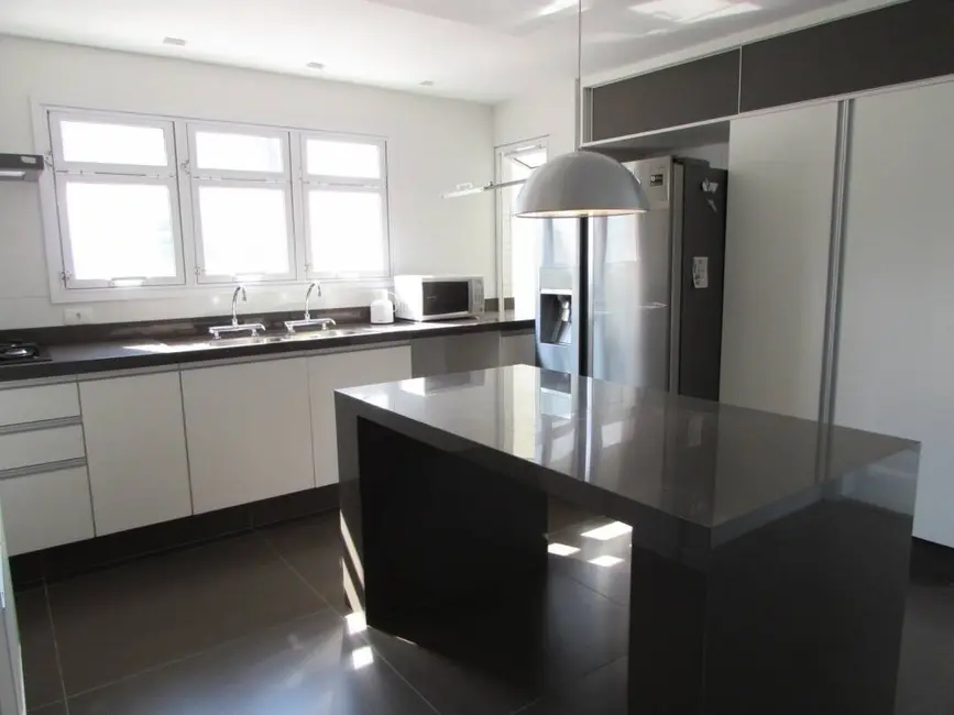 Cobertura com 5 quartos à venda, 341m2 em Riviera de São Lourenço, Bertioga - SP - imagem 9 Foto 9 de Cobertura com 5 quartos à venda, 341m2 em Riviera de São Lourenço, Bertioga - SP