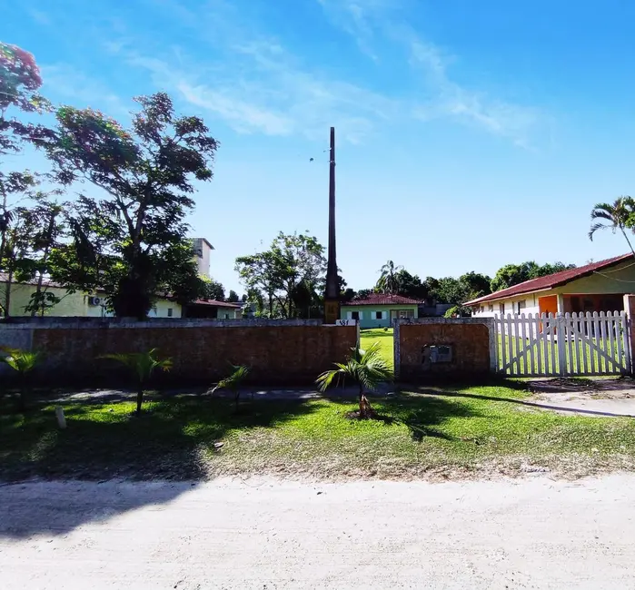 Foto 3 de Casa com 3 quartos à venda, 80m2 em Bertioga - SP