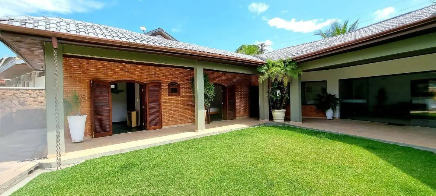 Foto 9 de Casa com 6 quartos à venda, 800m2 em Riviera de São Lourenço, Bertioga - SP