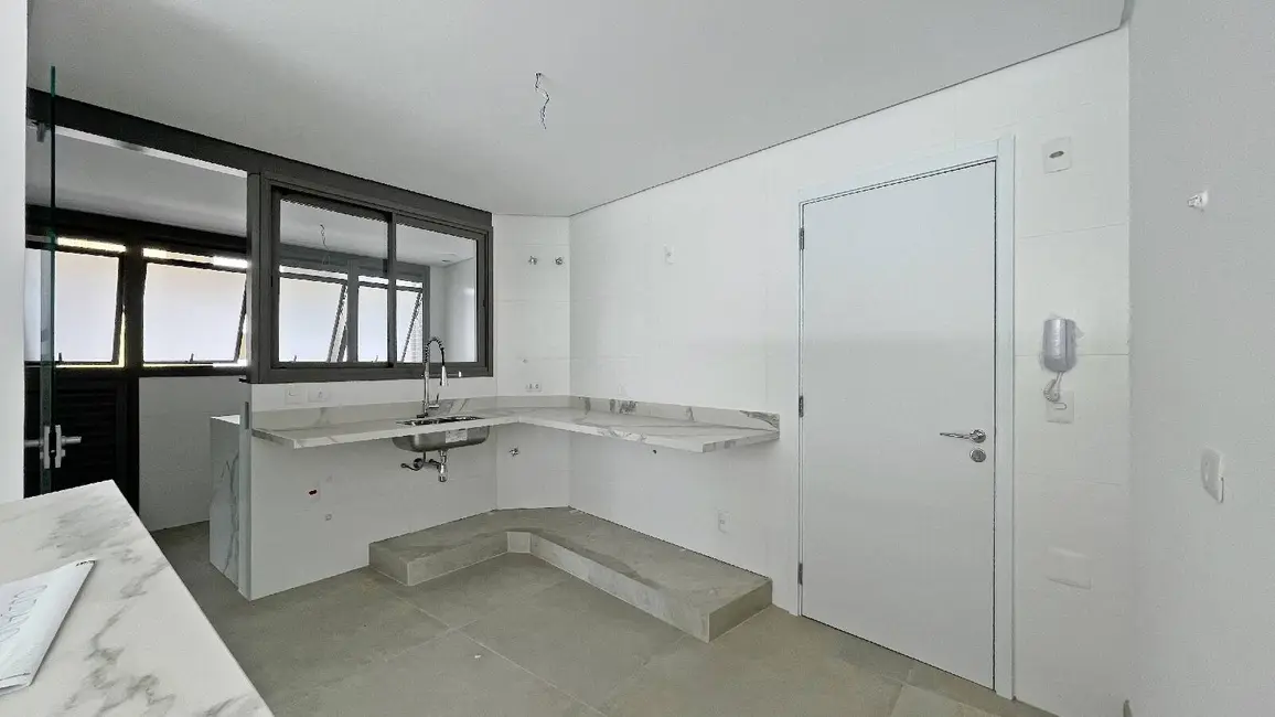 Foto 6 de Apartamento com 4 quartos à venda, 163m2 em Riviera de São Lourenço, Bertioga - SP