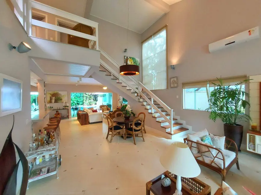 Foto 3 de Casa com 5 quartos à venda, 297m2 em Riviera de São Lourenço, Bertioga - SP