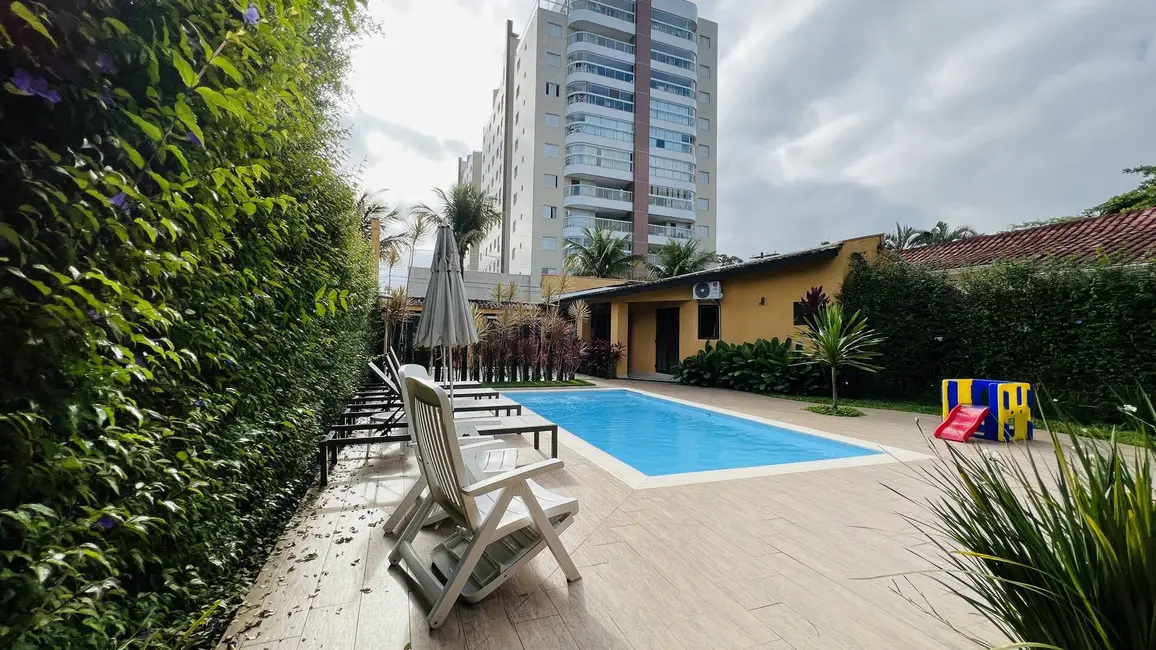 Foto 2 de Casa com 4 quartos à venda, 200m2 em Bertioga - SP